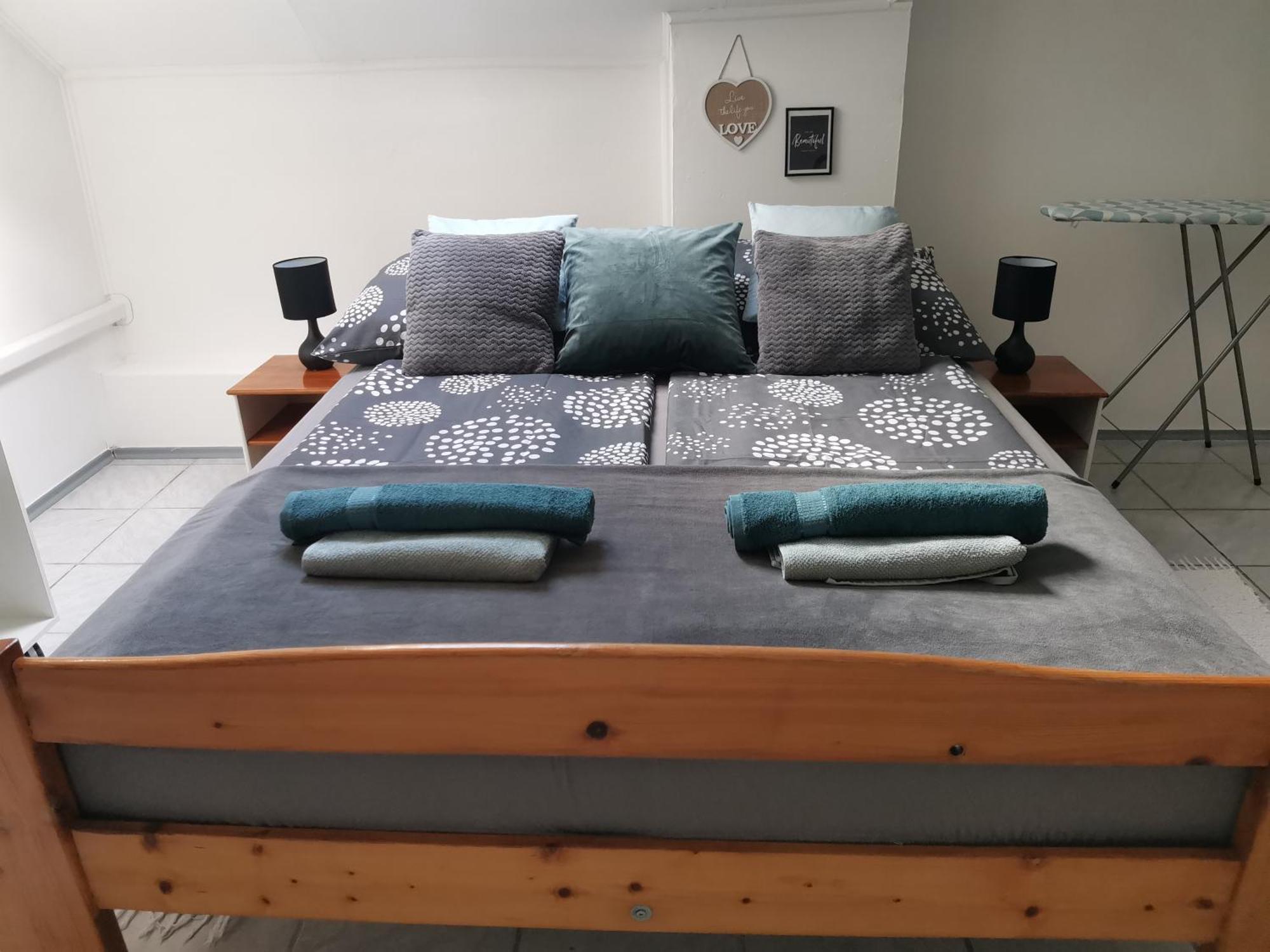 Apartman Rose Еґер Екстер'єр фото